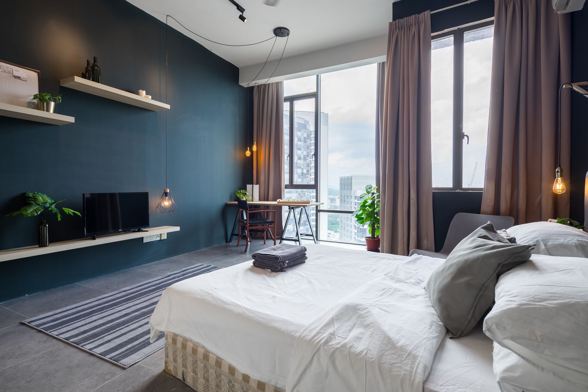 The 12 Suites @ Empire Damansara Петалинг-Джая Экстерьер фото